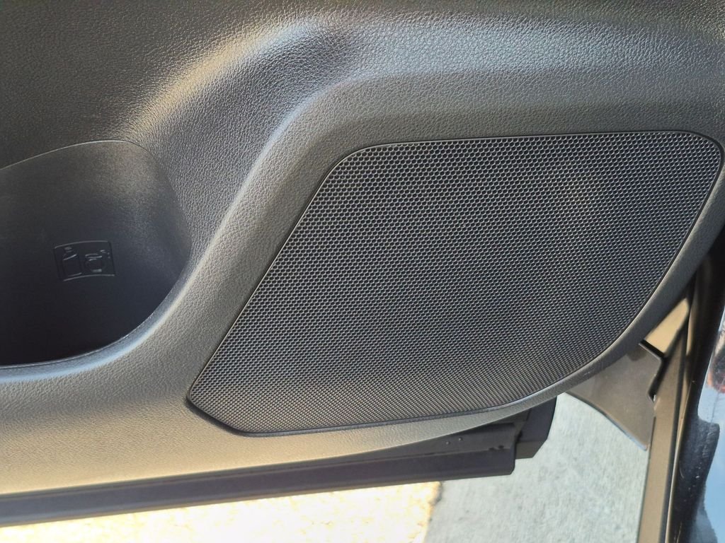 Used 2024  Lexus 350 Premium image 13