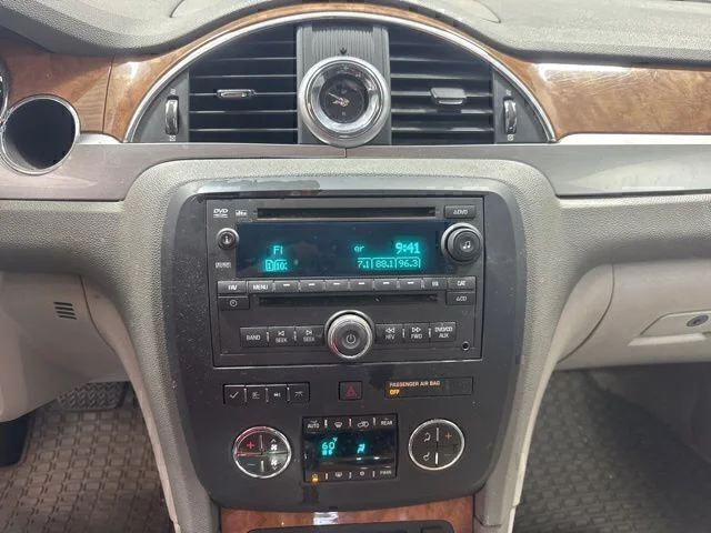 Used 2012 White Buick Leather Group image 16