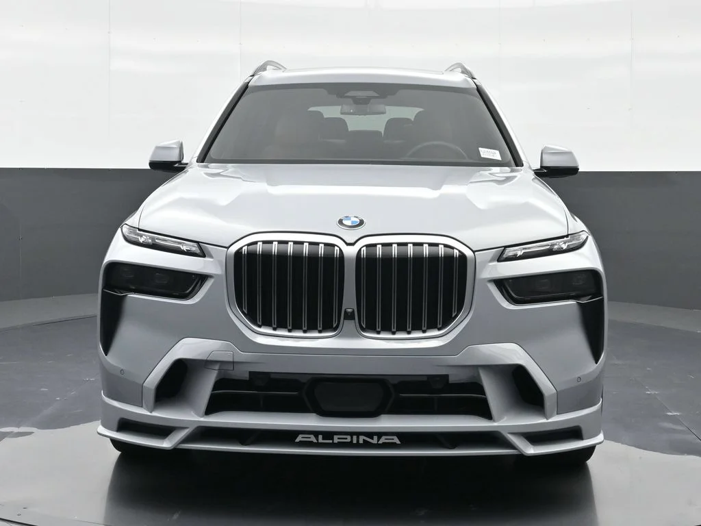 2025 BMW X7 ALPINA XB7 - Photo 15