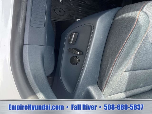 Used 2024 Oxford White Ford XLT image 20