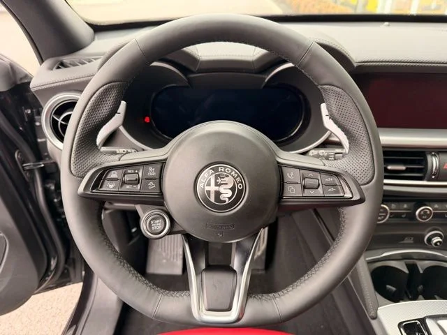 2026 Alfa Romeo Stelvio Base - Photo 14