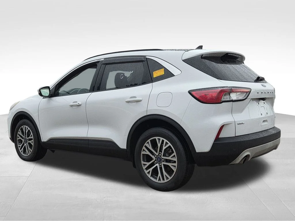 Used 2020 White Ford SEL image 7