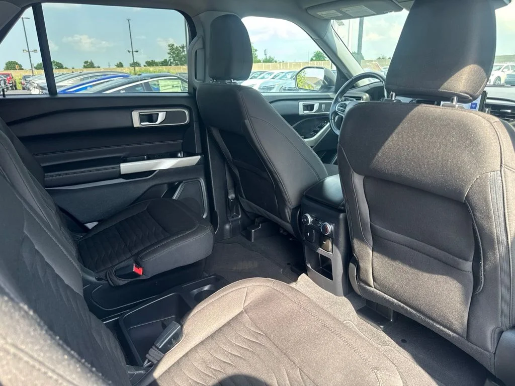 2021 Ford Explorer XLT - Photo 18