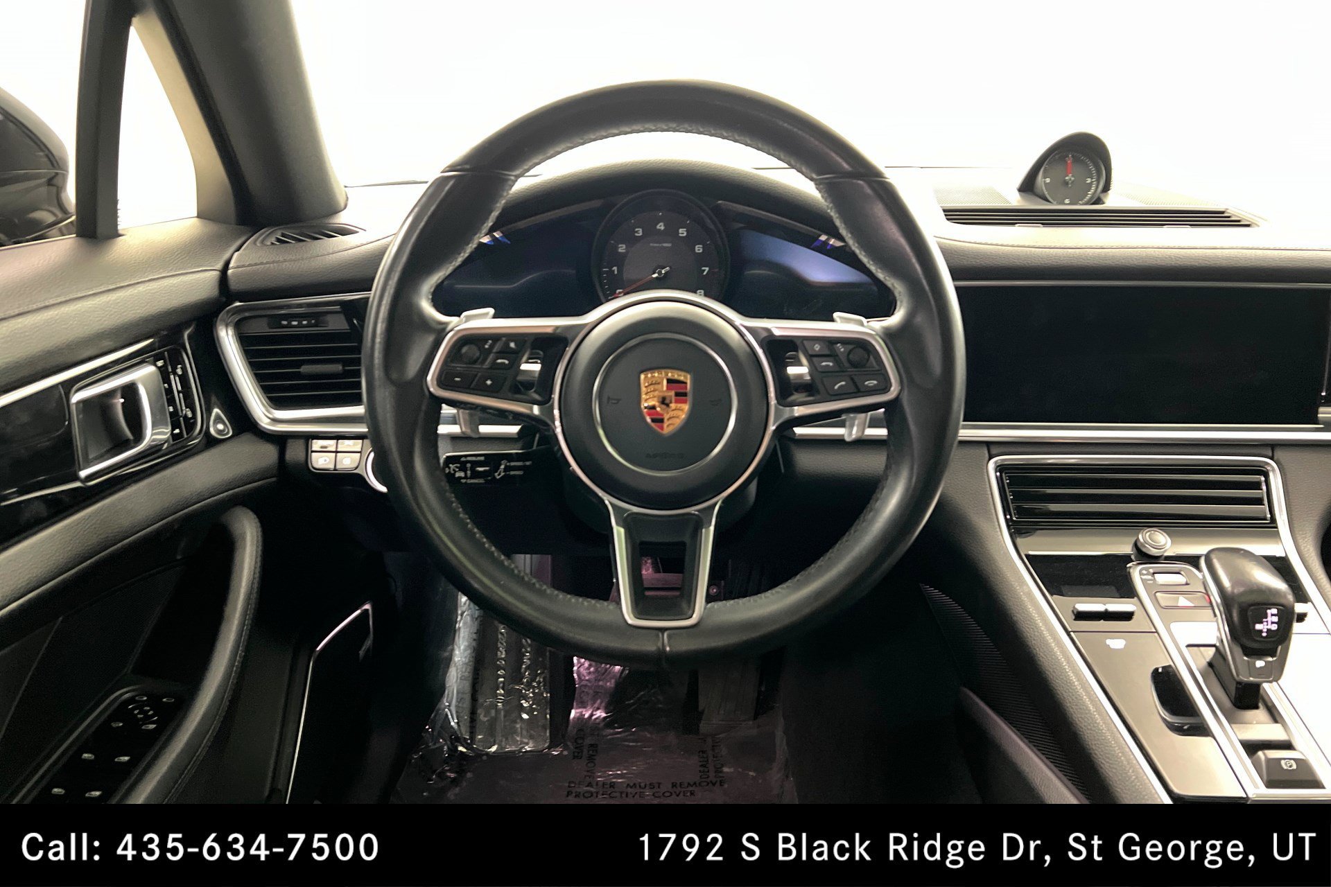 2017 Porsche Panamera 4 - Photo 13
