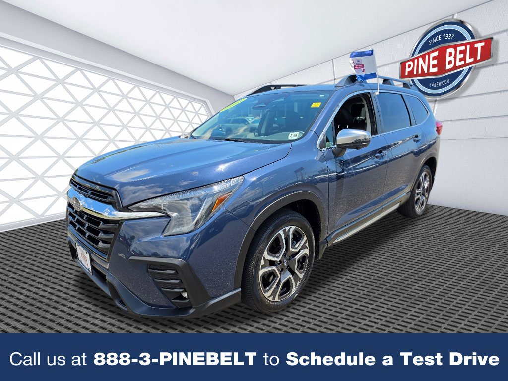 Used 2023 Cosmic Blue Pearl Subaru Limited image 1