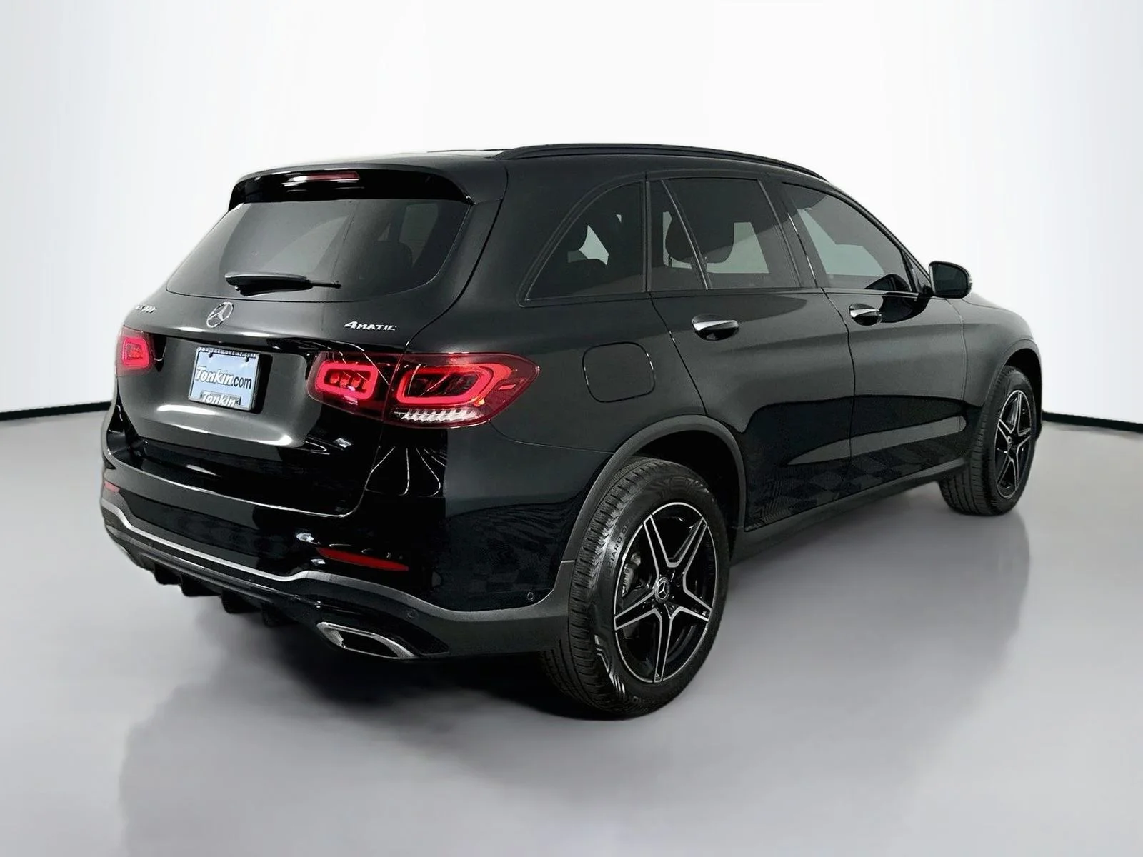 Used 2022 Black Mercedes-Benz GLC 300 image 7