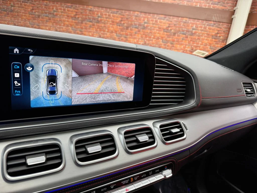 Used 2026 Black Mercedes-Benz GLE 53 AMG® image 21