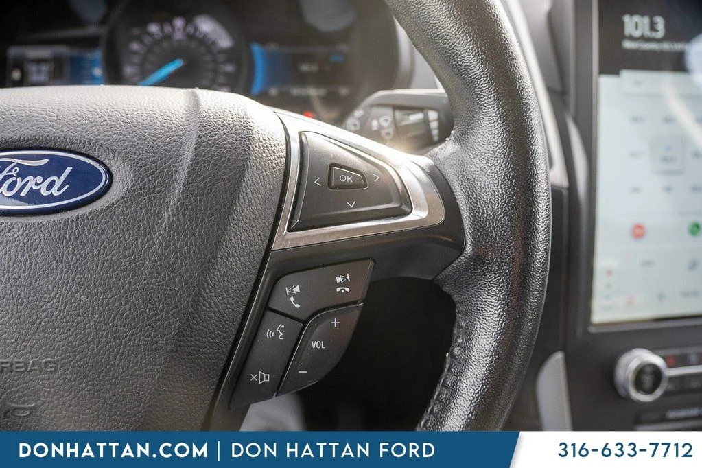 2022 Ford Edge SEL - Photo 13