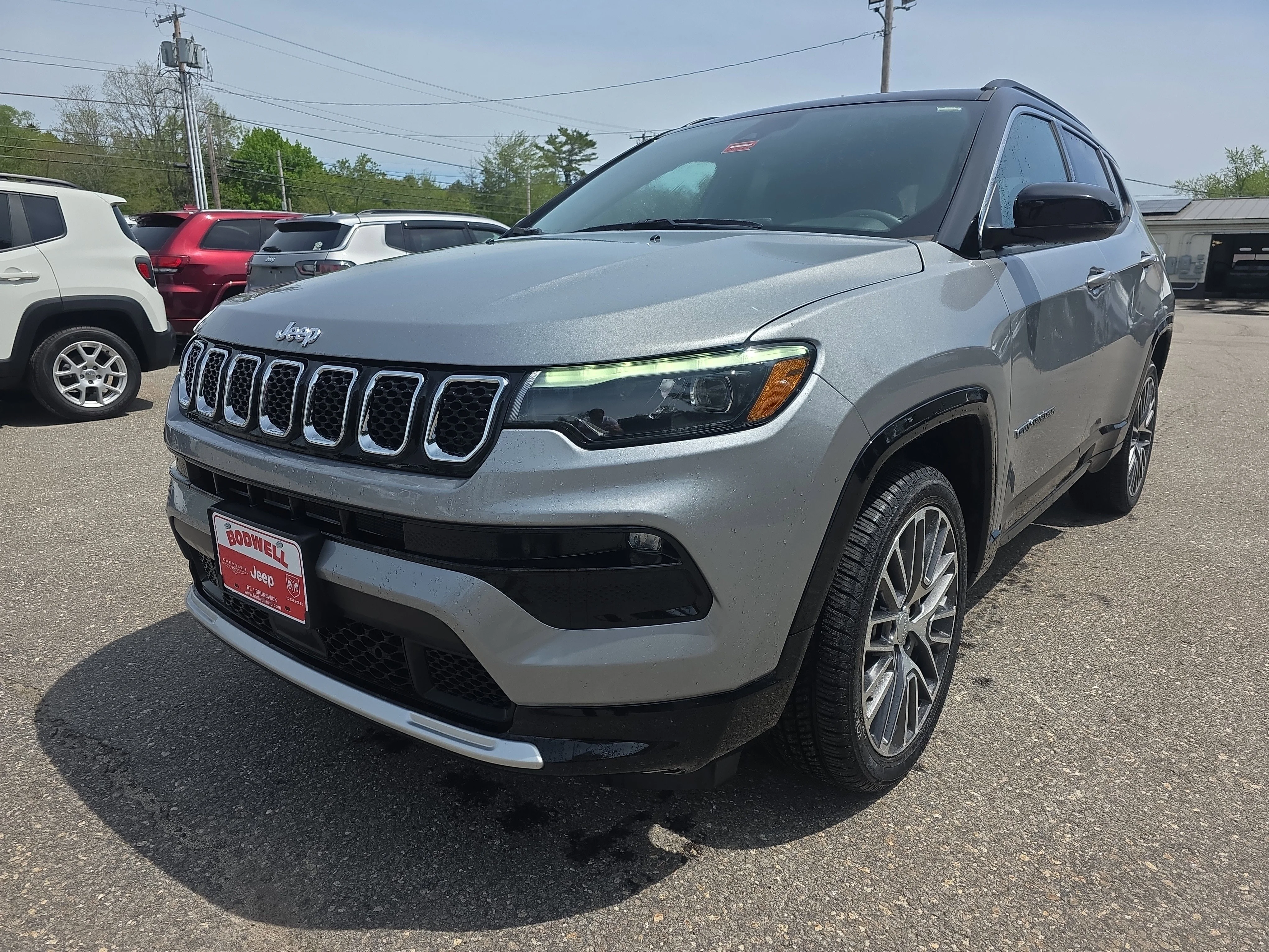 2023 Jeep Compass Limited 4X4's photo