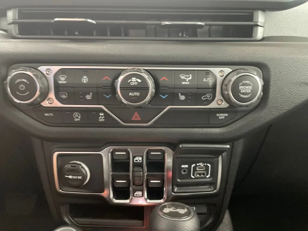 2025 Jeep Wrangler 4-Door Sport S - Photo 17