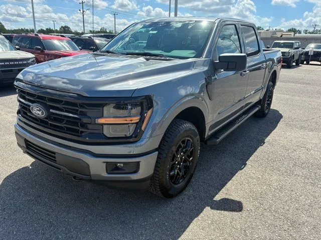 New 2026 Carbonized Gray Metallic Ford XLT image 1