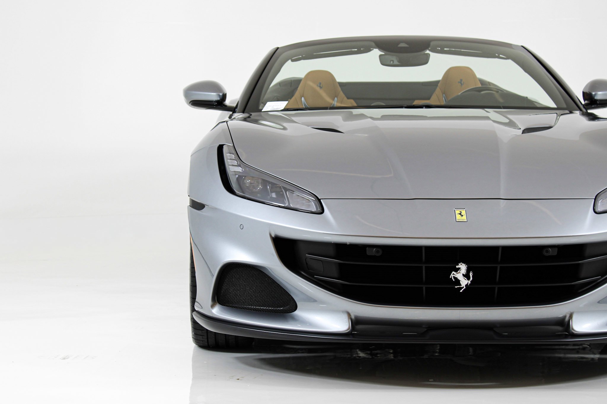 Certified Used 2023 Gray Ferrari  image 18
