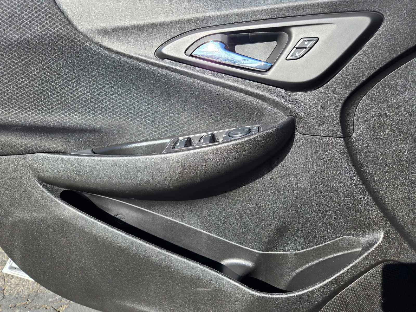 Used 2024 Sterling Gray Metallic Chevrolet 1LT image 20