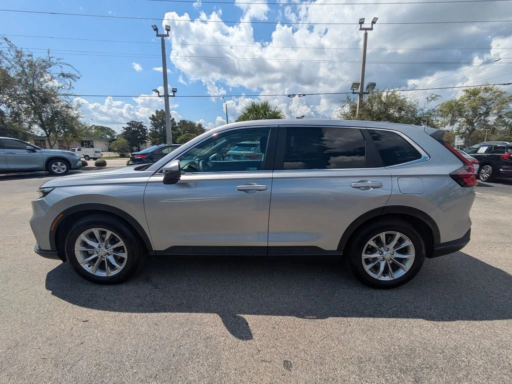 2023 Honda CR-V EX - Photo 7