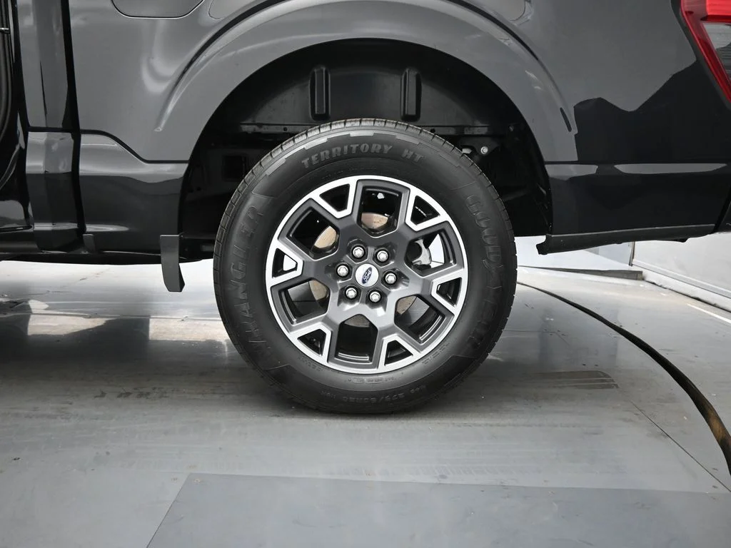 New 2024 Black Ford XLT image 20