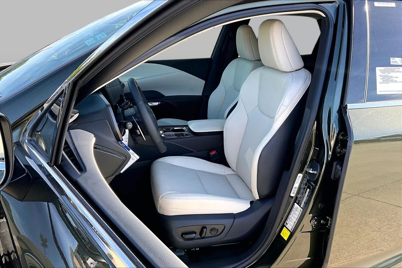 2026 Lexus RX 350 Premium Plus - Photo 9