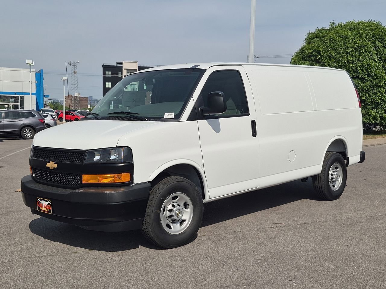2026 Chevrolet Express 2500 Work Van HD's photo