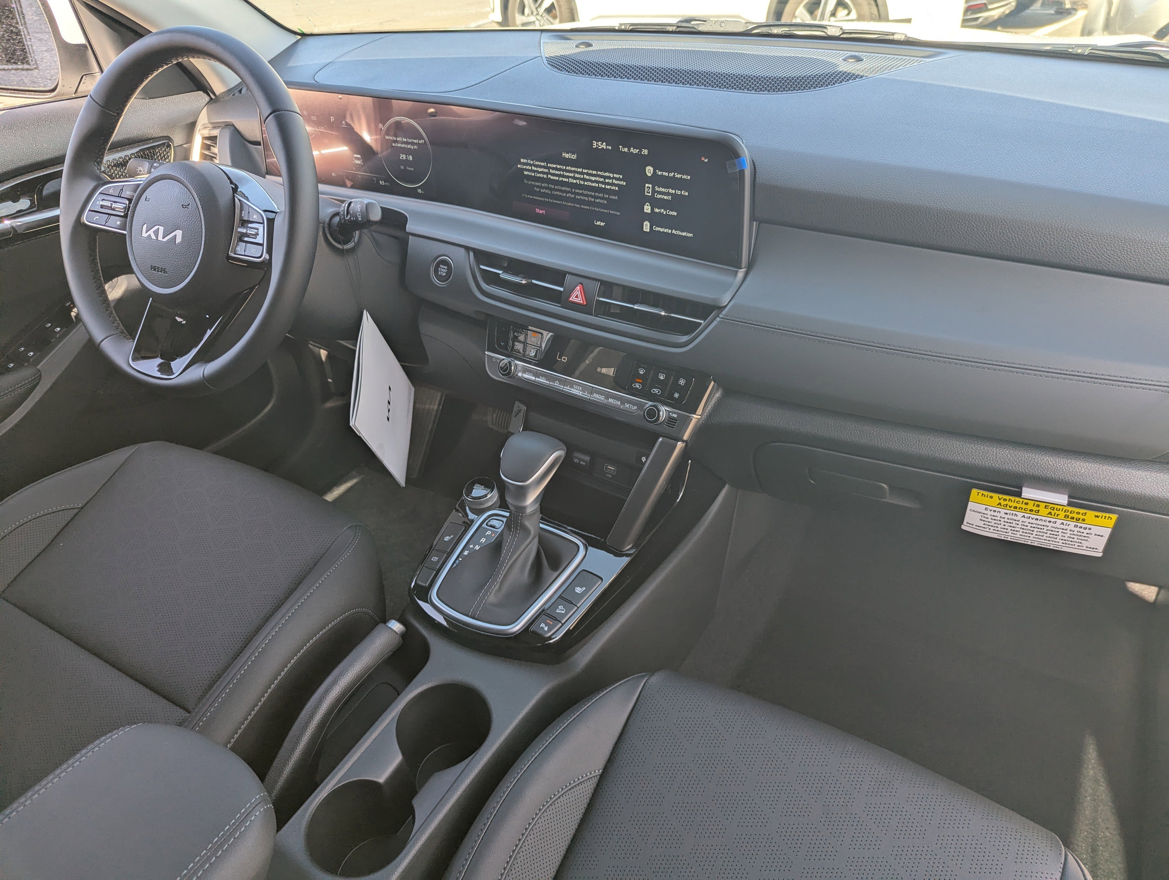 New 2026 Snow White Pearl Kia EX image 10