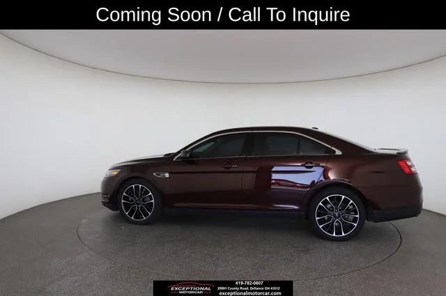 Used 2018 Red Ford SEL image 19