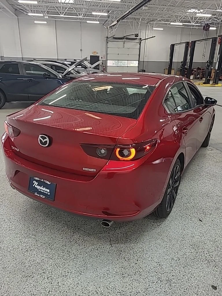 Used 2024 Red Mazda 2.5 S Select Sport image 3