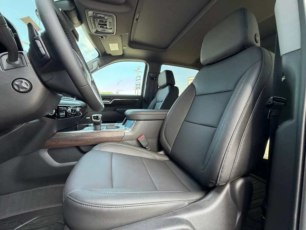 New 2026 Onyx Black GMC SLT image 34