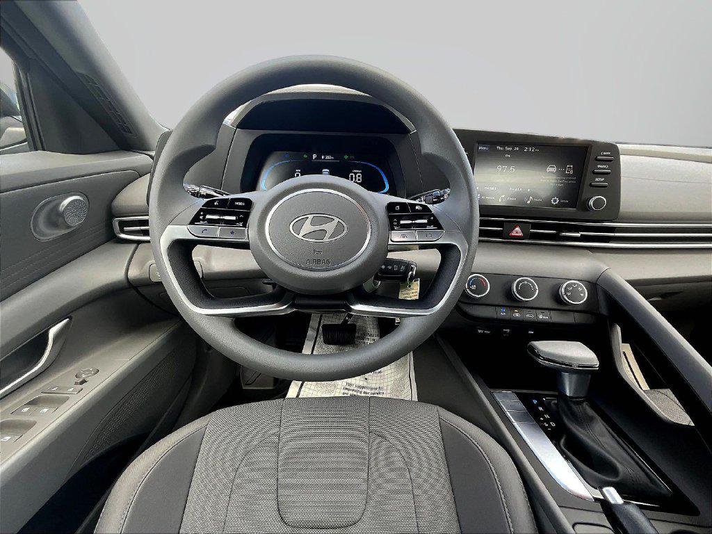 New 2026 Gray Hyundai SE image 9