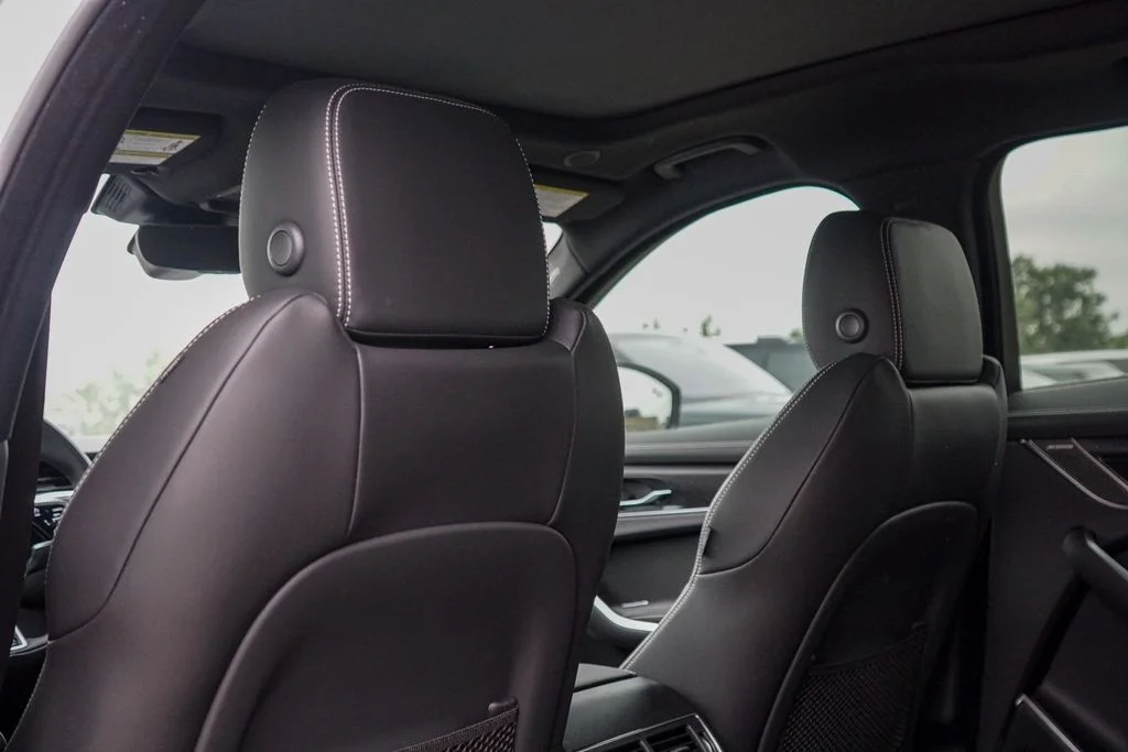 2026 Jaguar F-Pace R-Dynamic S - Photo 21