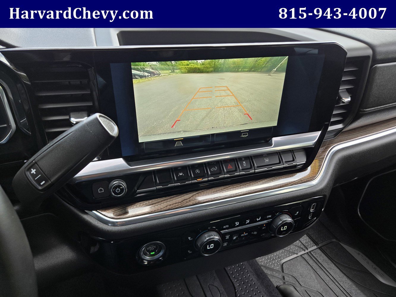 2023 Chevrolet Silverado 1500 LT - Photo 9