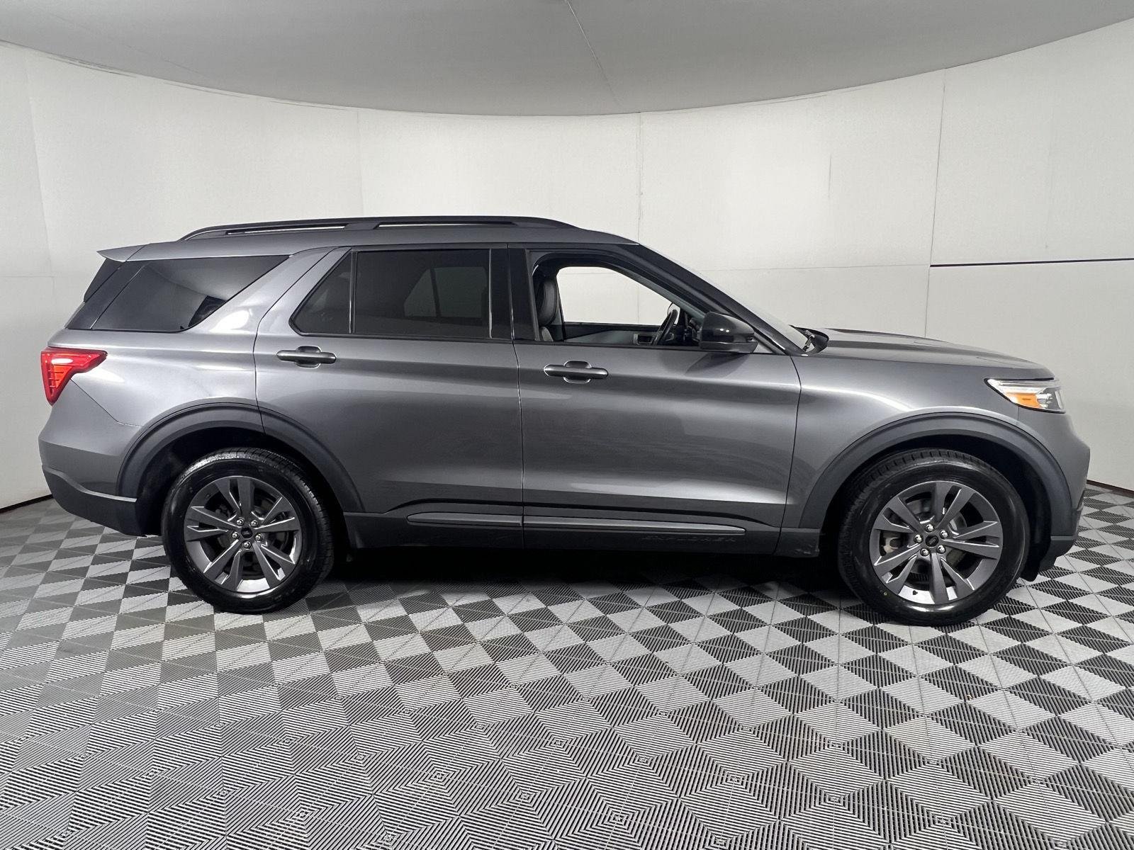 Used 2022 Carbonized Gray Ford XLT image 12
