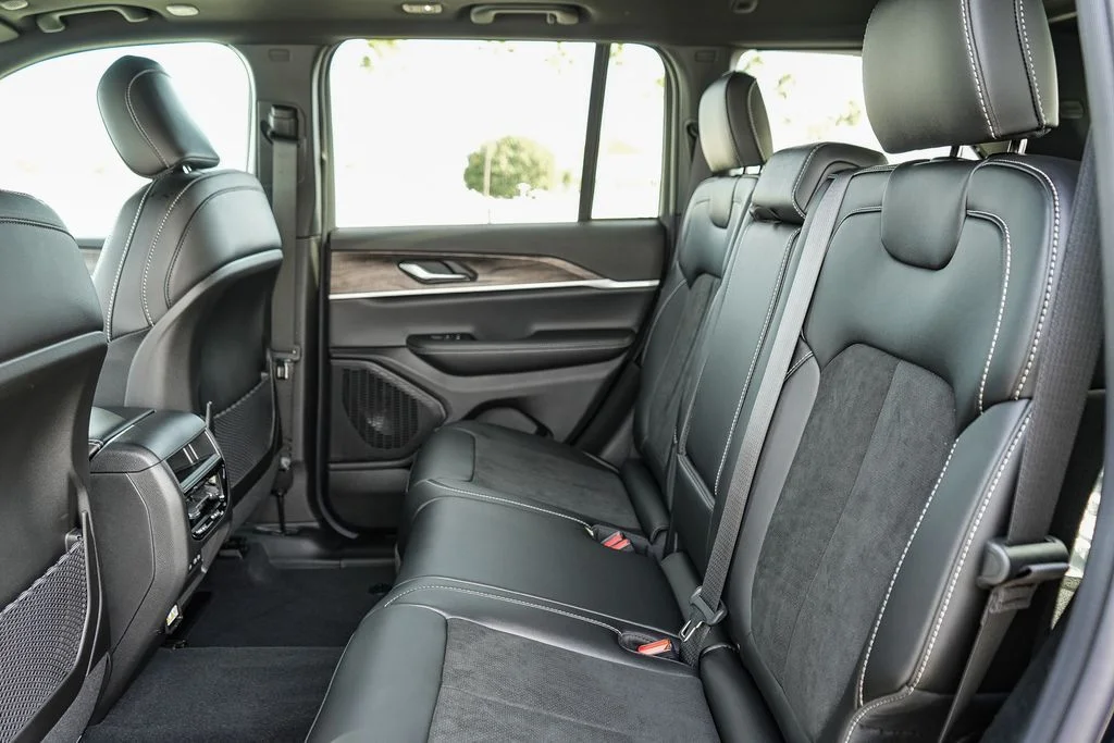 New 2026 Black Jeep Altitude image 19