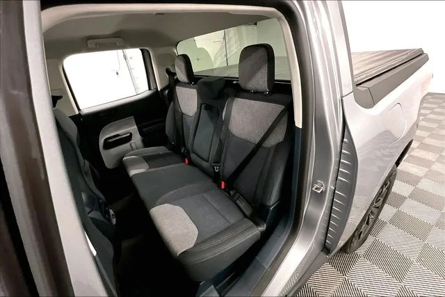 Used 2024 Iconic Silver Metallic Ford XLT image 23