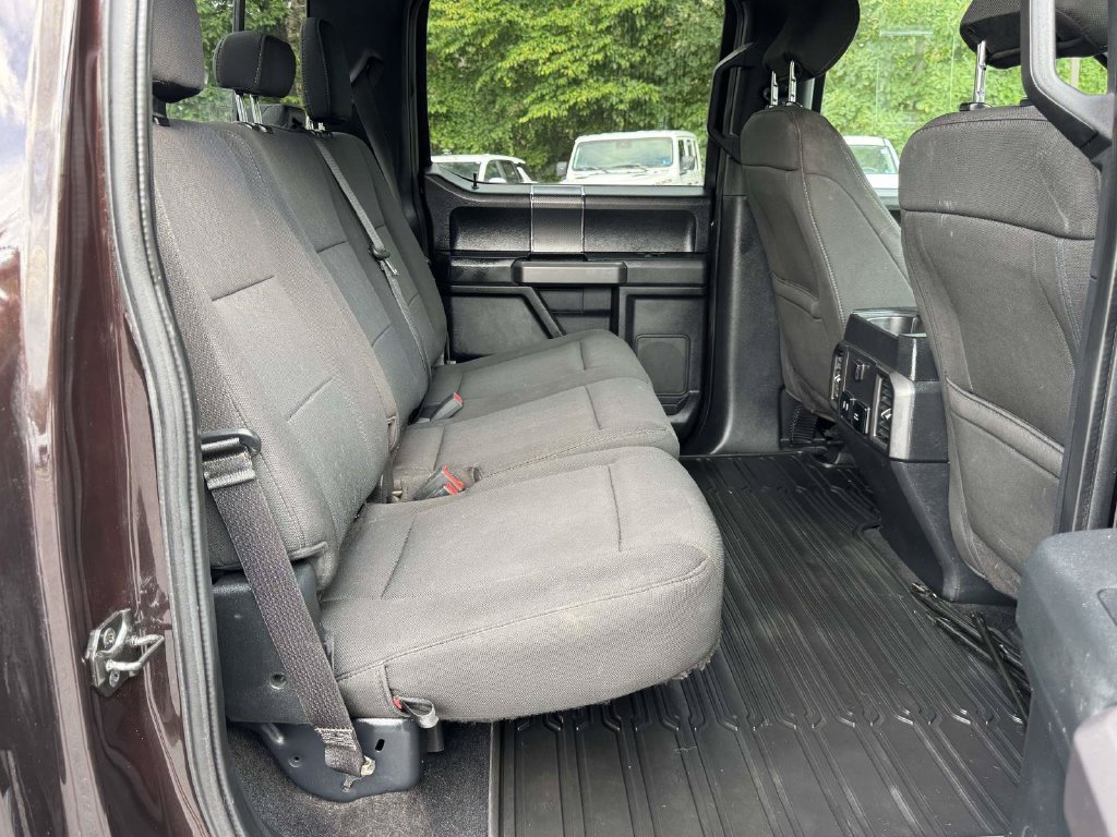 Used 2019 Red Ford XLT image 16