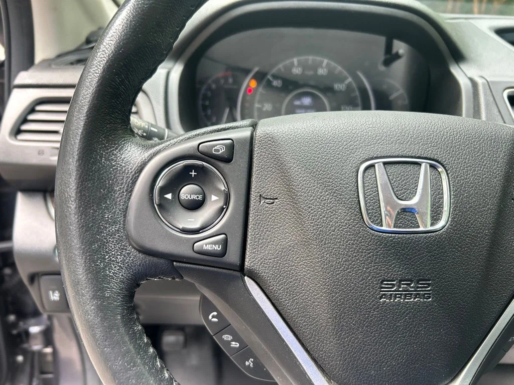 Used 2015  Honda Touring image 22