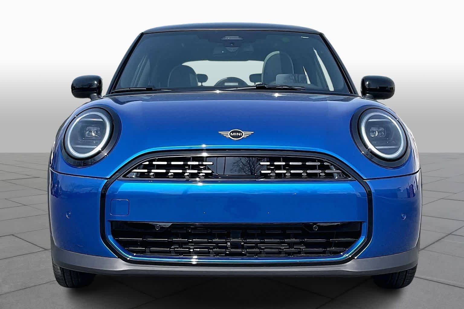 Pre-Owned 2026 MINI Hardtop 2 Door Cooper