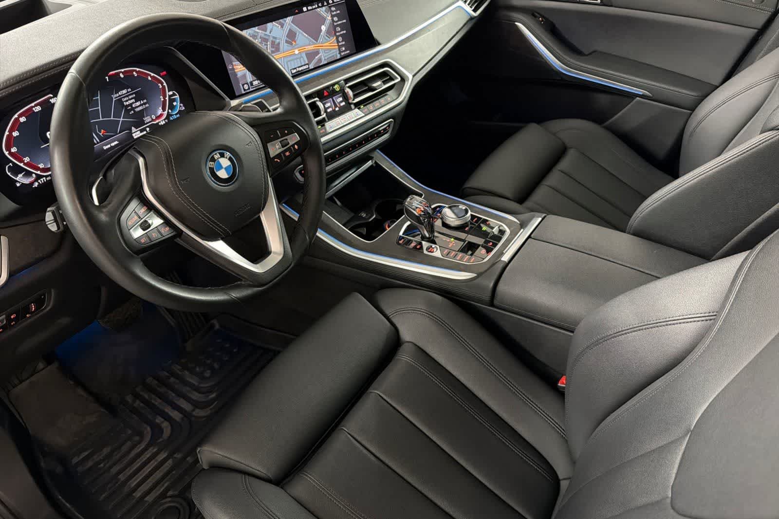 Used 2022 Arctic Grey Metallic BMW xDrive45e image 11