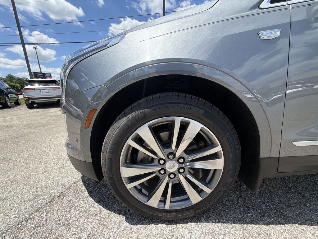 Used 2020 Gray Cadillac Premium Luxury image 10