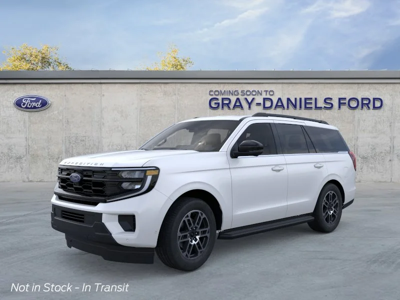 2026 Ford Expedition Active's photo