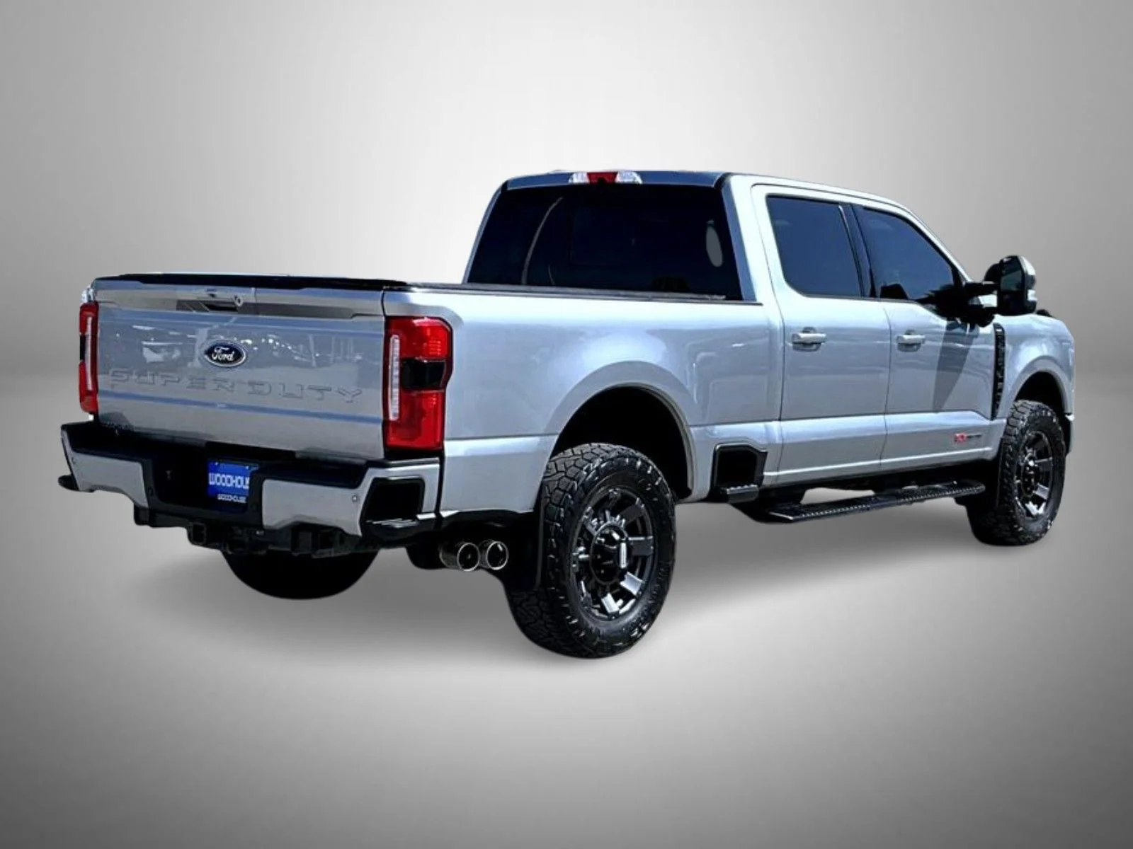 Used 2023 Silver Ford Lariat image 5