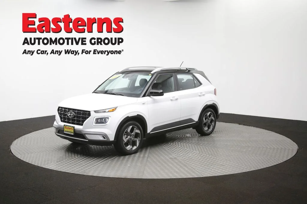 Used 2025 White Hyundai Limited image 55