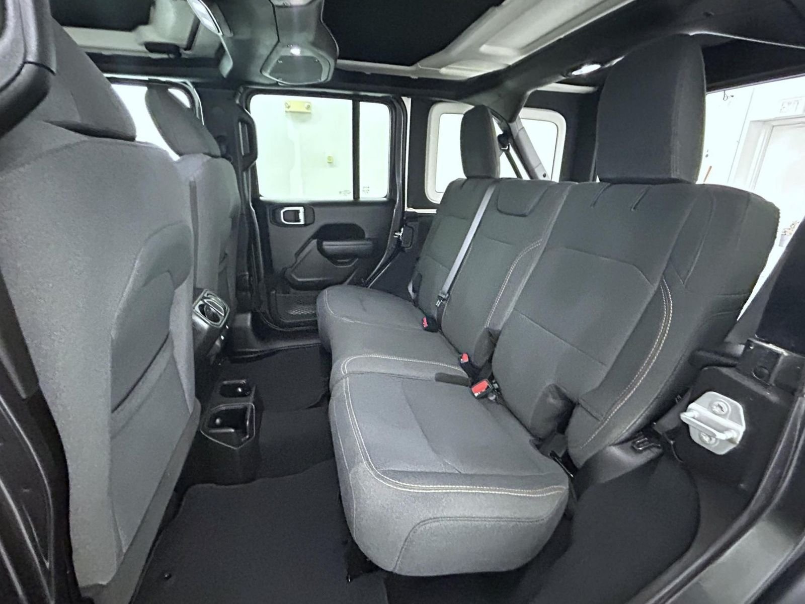 Used 2025 Gray Jeep Sport S image 19