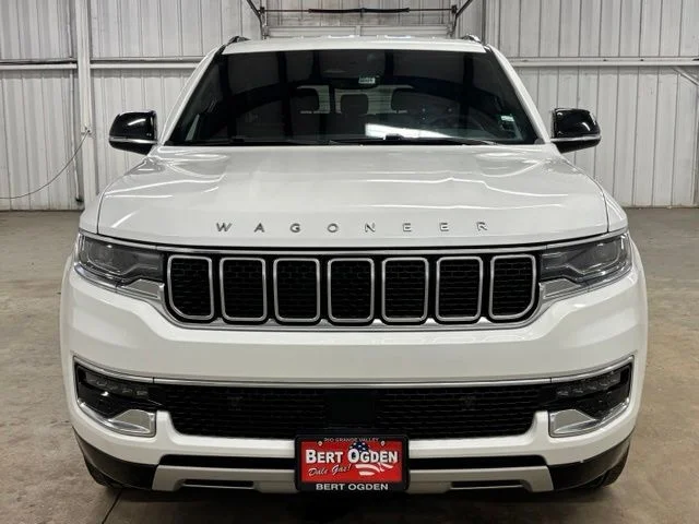 Used 2024 White Jeep Series II image 2