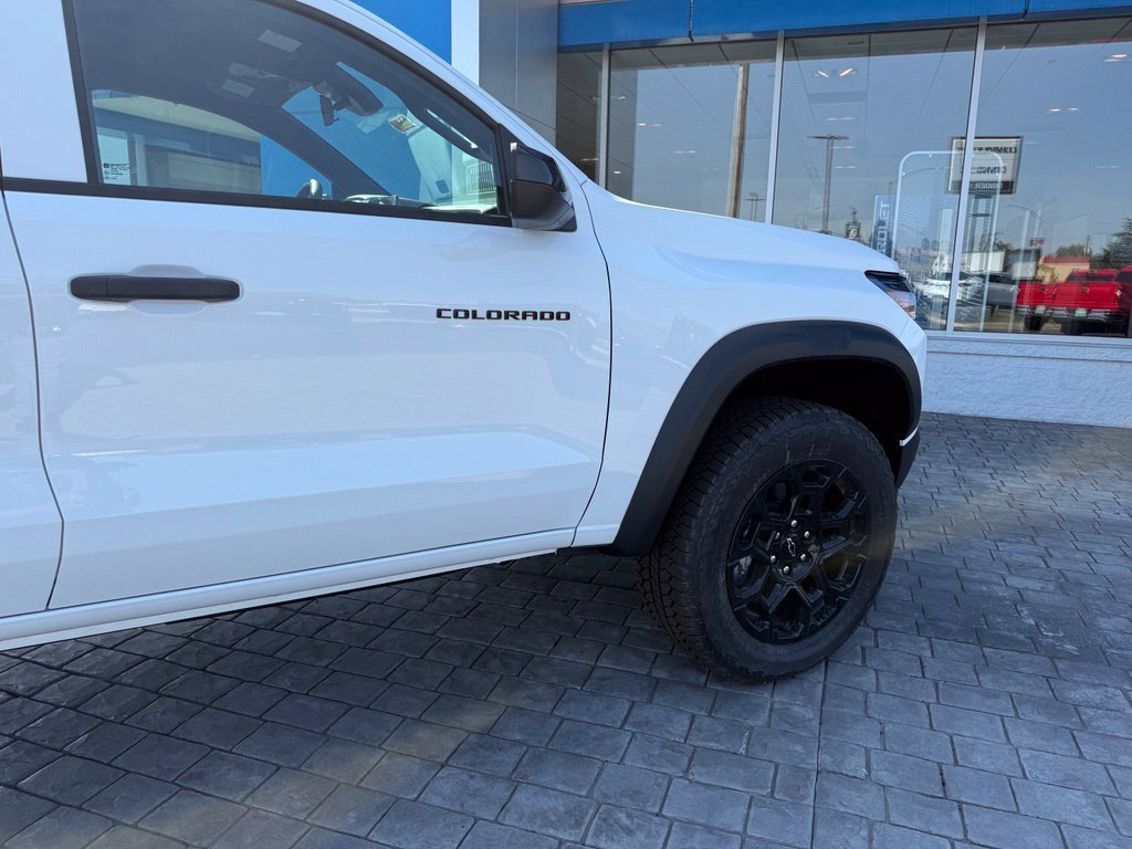 2026 Chevrolet Colorado Trail Boss - Photo 12