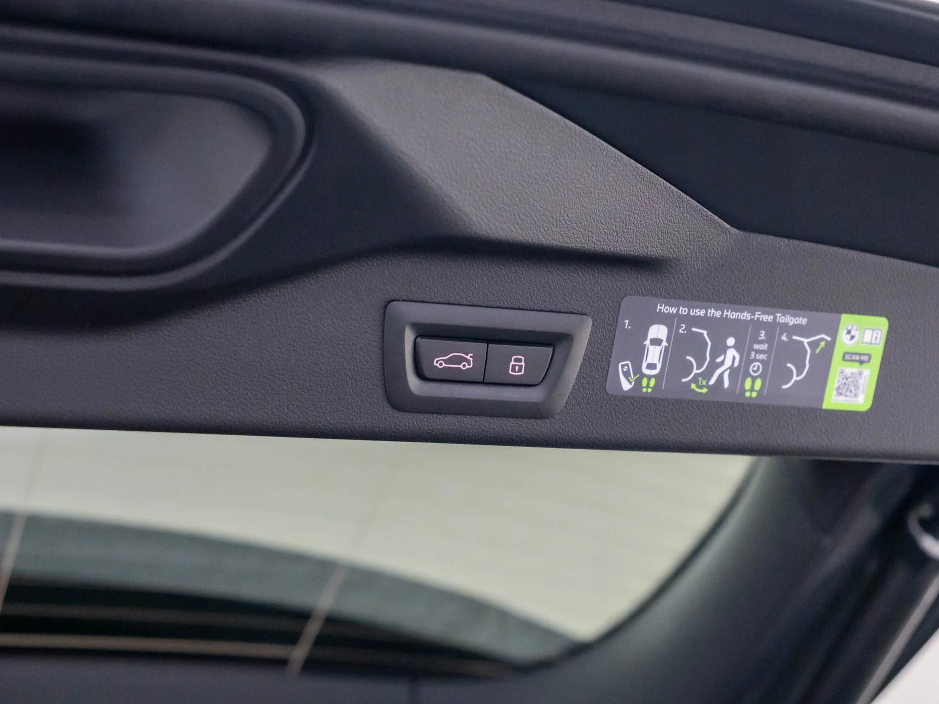 New 2026 Gray BMW xDrive40i image 32