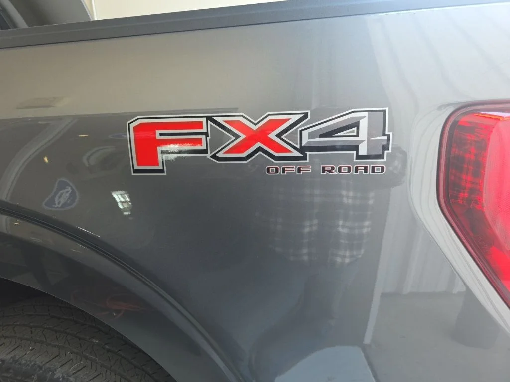 Used 2023 Gray Metallic Ford XLT image 5