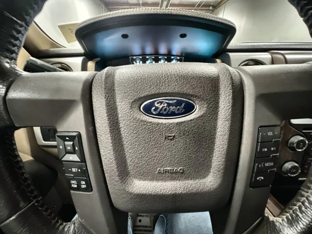 2014 Ford F-150 Lariat - Photo 11