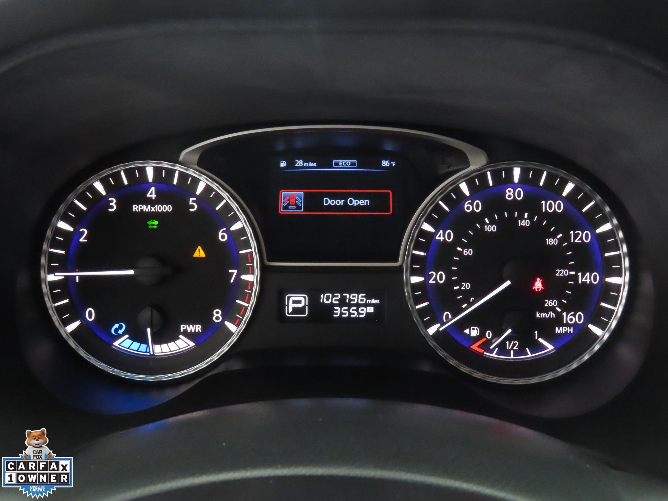 Used 2014 Black INFINITI Base image 12