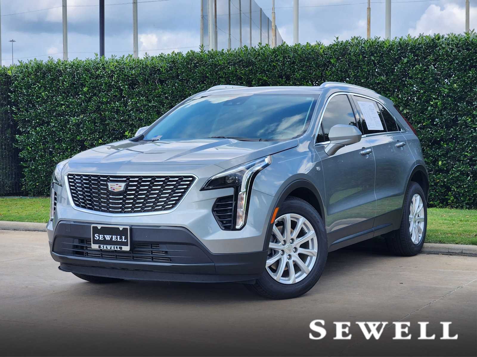 2023 Cadillac XT4 Luxury's photo