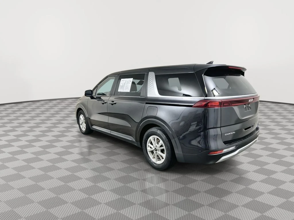 Used 2024 Gray Kia LX image 6