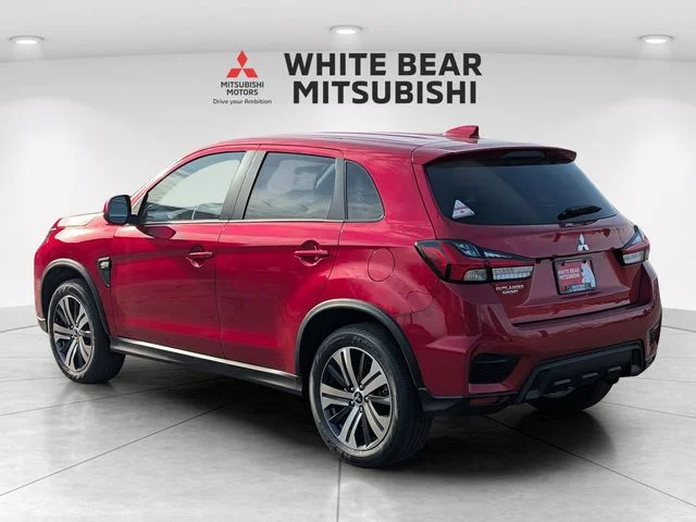 New 2026 Red Diamond Mitsubishi 2.0 ES image 2