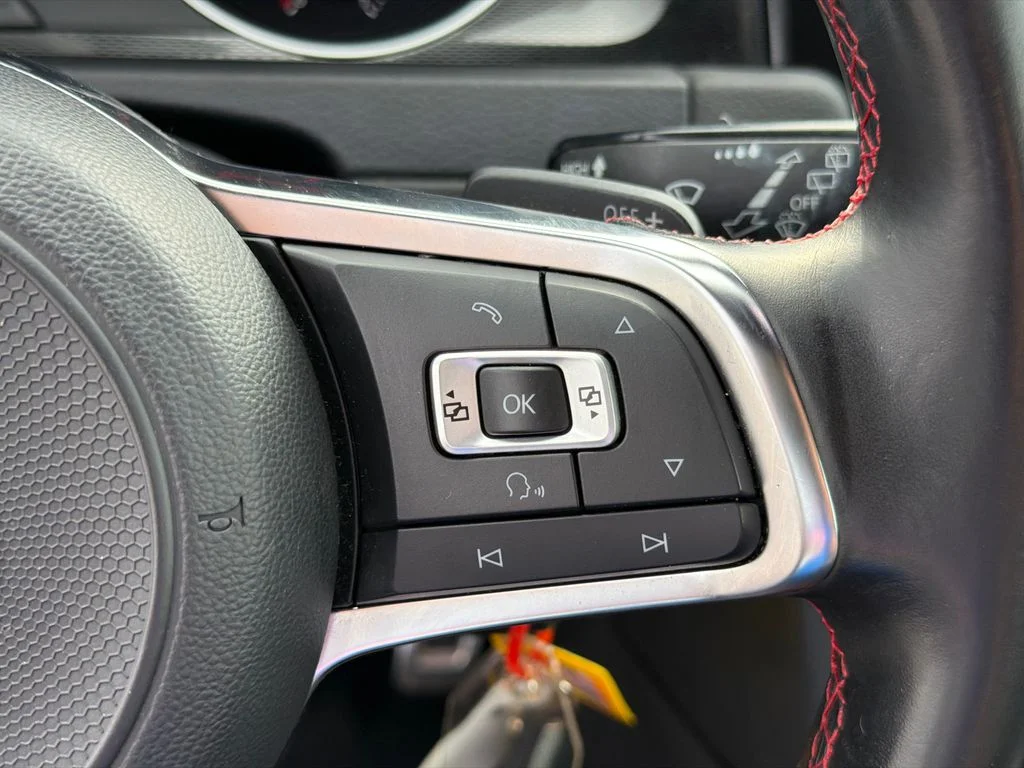 Used 2017 Black Volkswagen S image 25